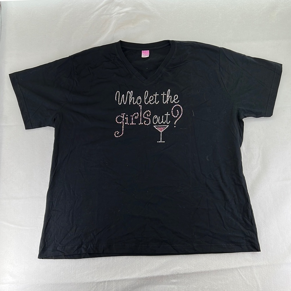LAT Short Sleeve Shirt Blouse Who Let The Girls Out Rhinestone Womens Size 3XL
